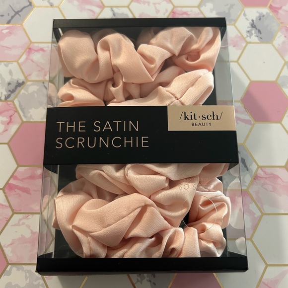 Kitsch - The Satin Scrunchie 5 Pack - Picture 1 of 2